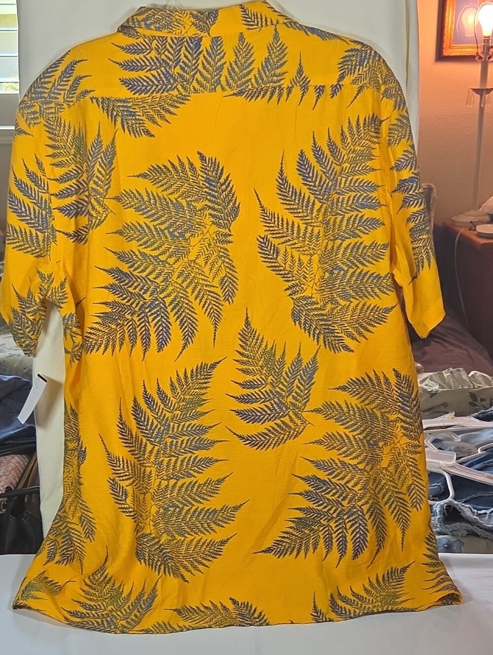 Men's XL Yellow/Blue Leaf Print Cotton Short Sleeve Point Collar Shirt Hawaiian - Picture 2 of 5